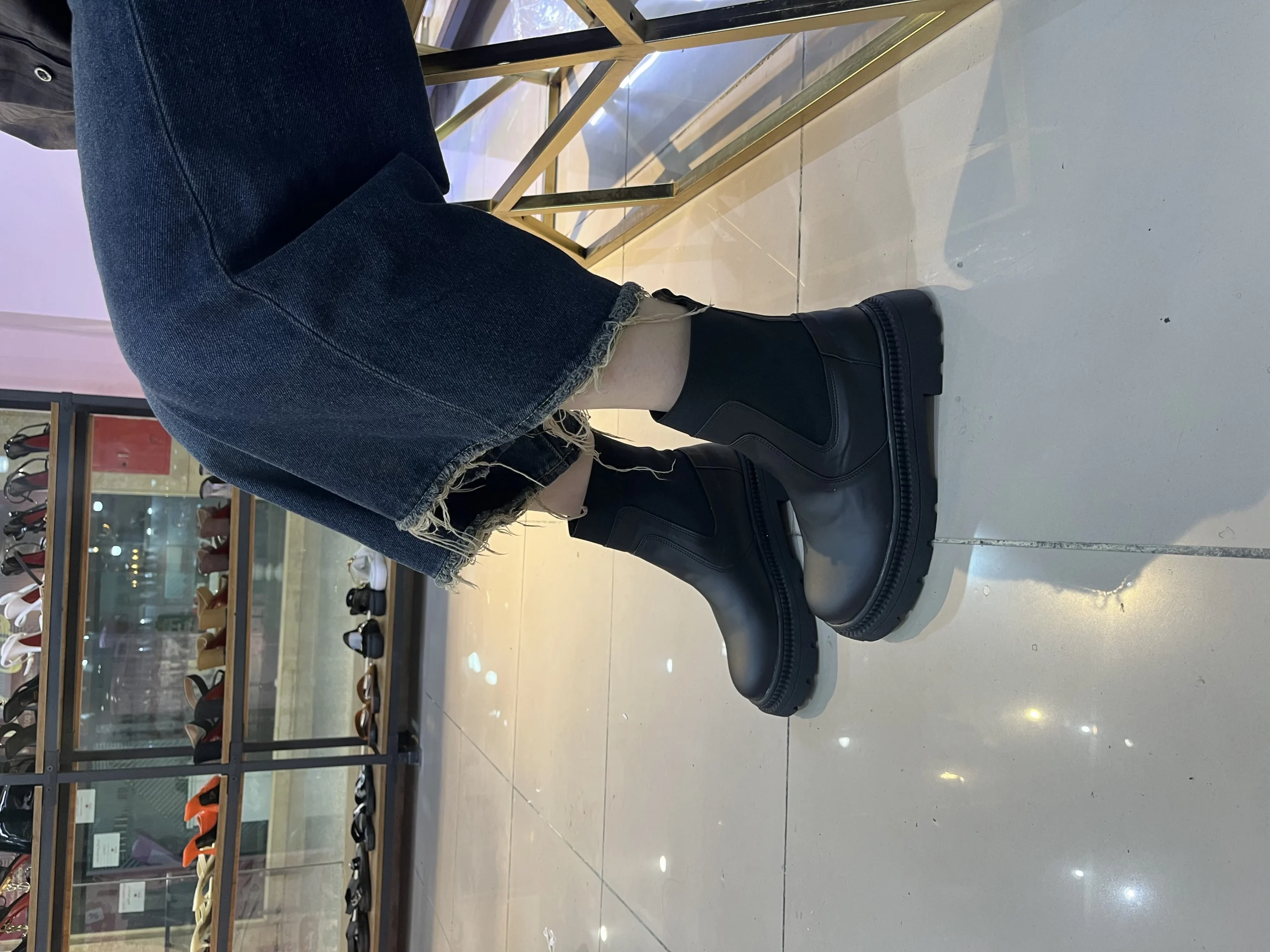 IMG_9679 نیمبوت منگو - تصویر 1